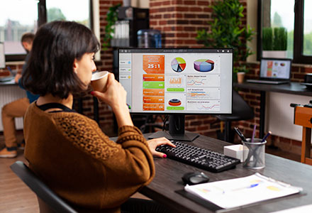 ��Ӯ����