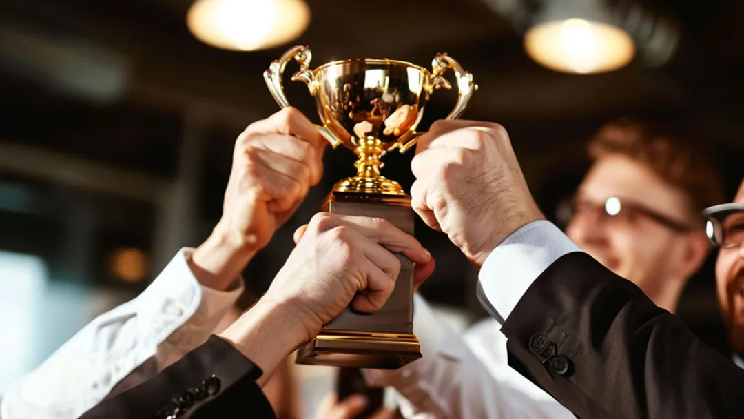 ��Ӯ����