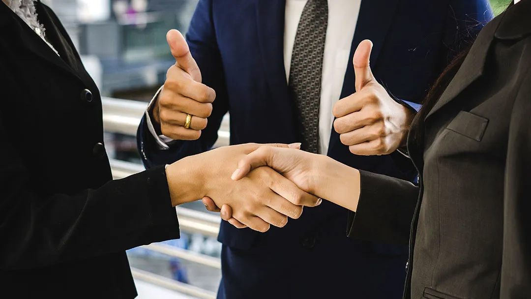 ��Ӯ����